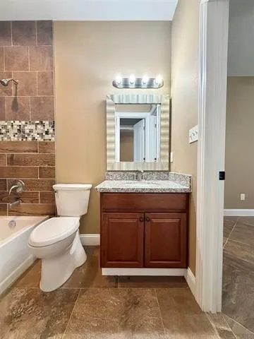 2850 Amber Avenue Groves, TX 77619
