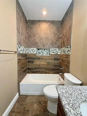 2850 Amber Avenue Groves, TX 77619