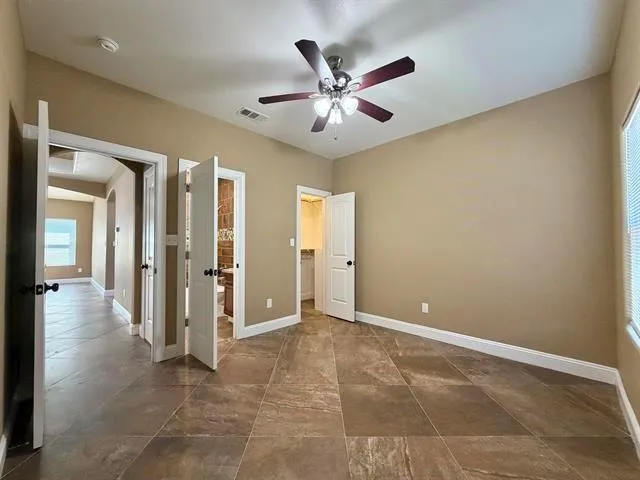 2850 Amber Avenue Groves, TX 77619