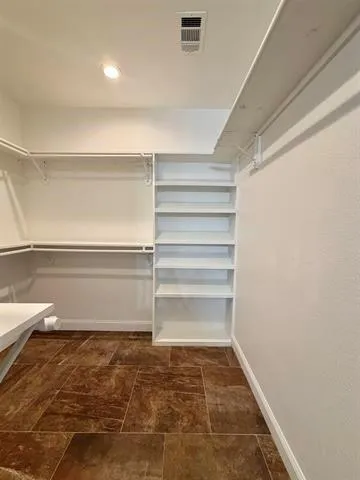 2850 Amber Avenue Groves, TX 77619