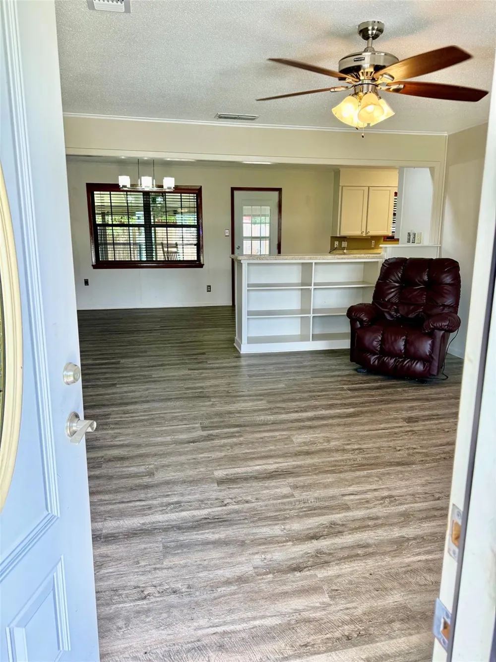 110 Glenview Street Crockett, TX 75835