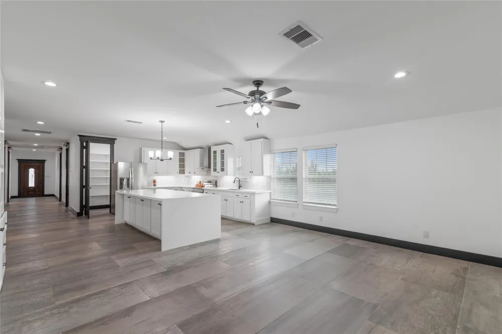 1244 Road 5705 Cleveland, TX 77327