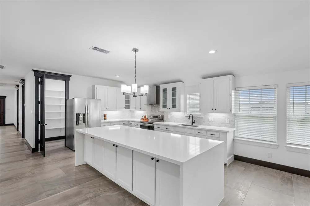 1244 Road 5705 Cleveland, TX 77327