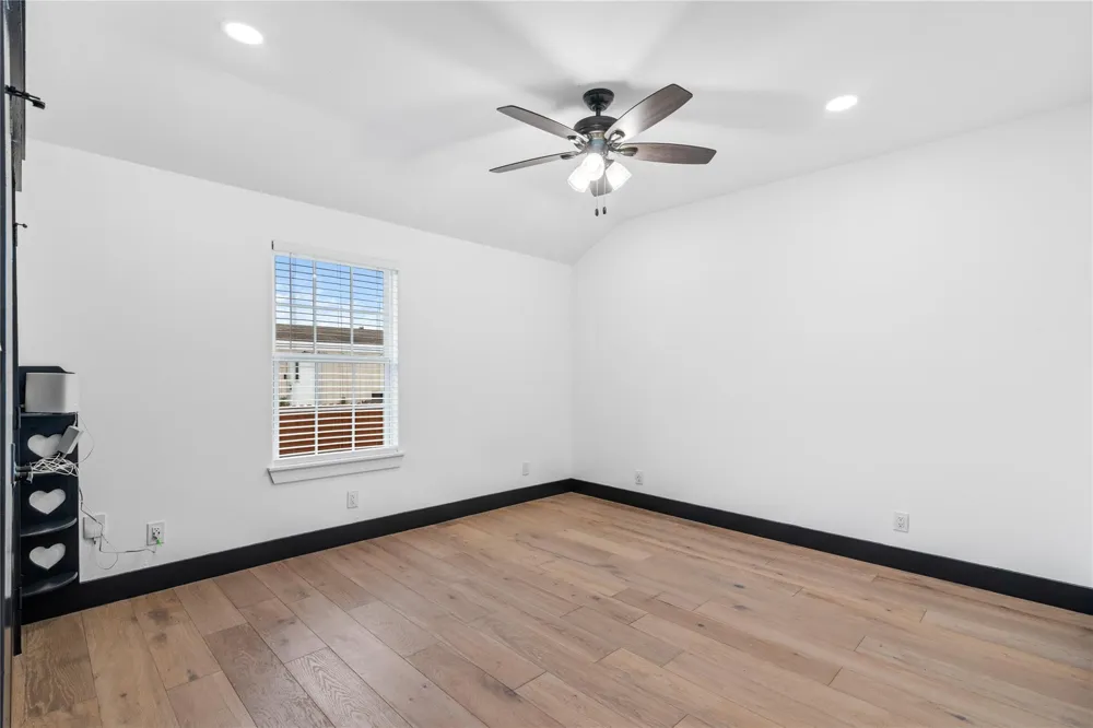 1244 Road 5705 Cleveland, TX 77327