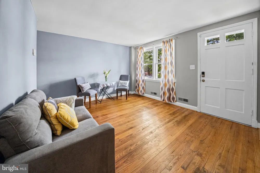 4767 SHAMROCK AVENUE Baltimore, MD 21206