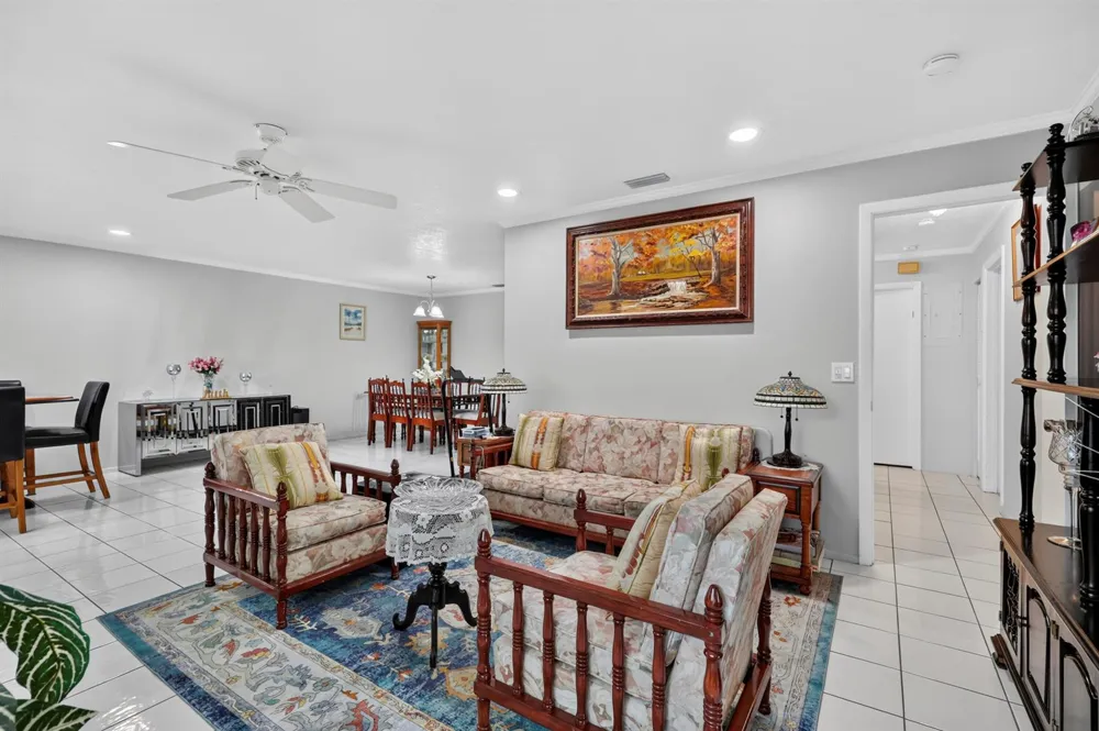 140 KARANDA COURT Royal Palm Beach, FL 33411