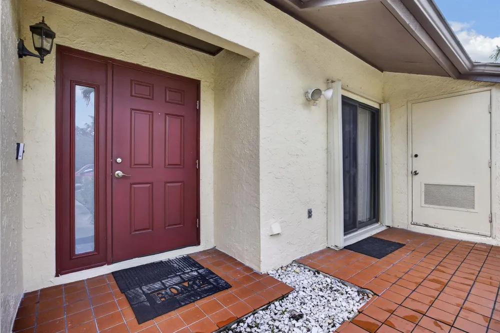 140 KARANDA COURT Royal Palm Beach, FL 33411