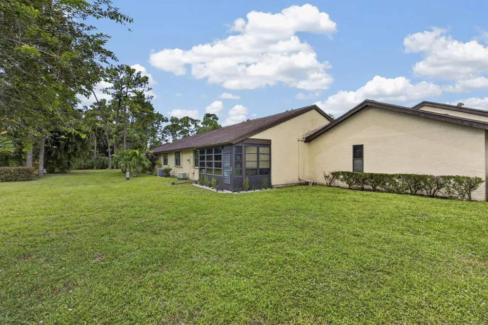 140 KARANDA COURT Royal Palm Beach, FL 33411