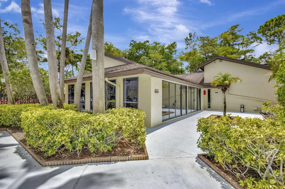 140 KARANDA COURT Royal Palm Beach, FL 33411
