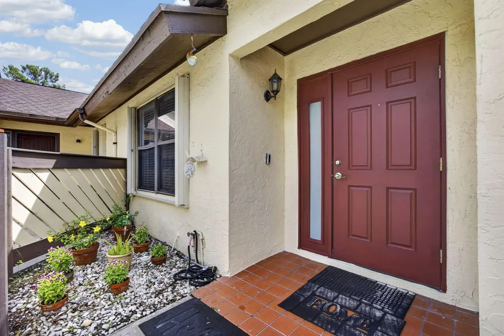 140 KARANDA COURT Royal Palm Beach, FL 33411