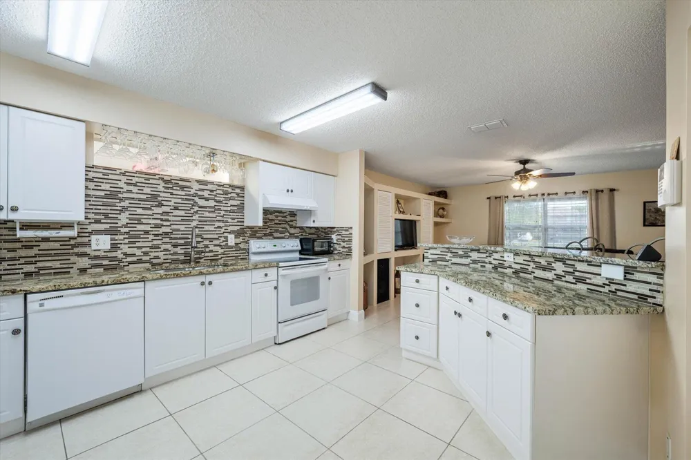 3840 NW 23RD PLACE Coconut Creek, FL 33066