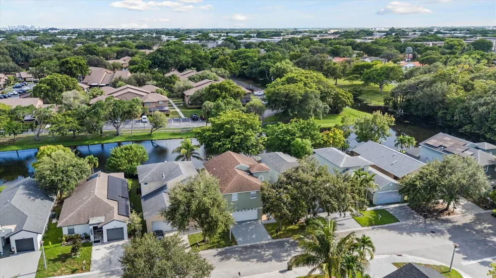 3840 NW 23RD PLACE Coconut Creek, FL 33066