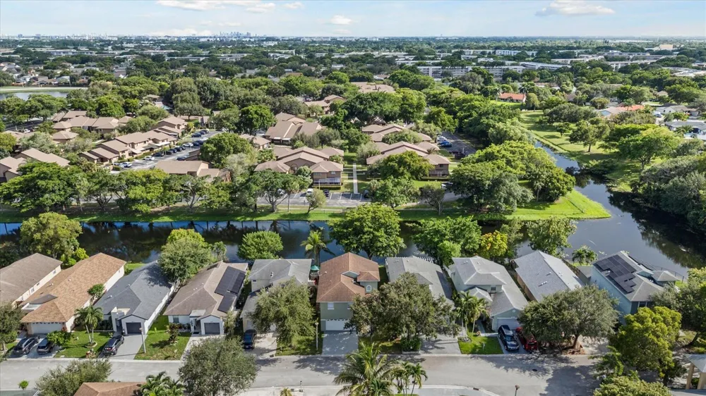 3840 NW 23RD PLACE Coconut Creek, FL 33066