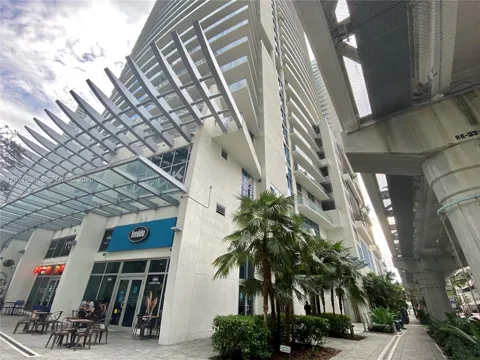 1100 S Miami Ave #2104
