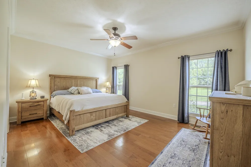 625 TWELVE OAKS DR Adamsville, TN 38310