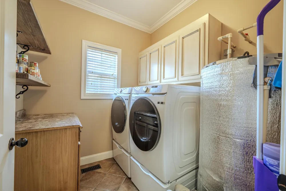 625 TWELVE OAKS DR Adamsville, TN 38310