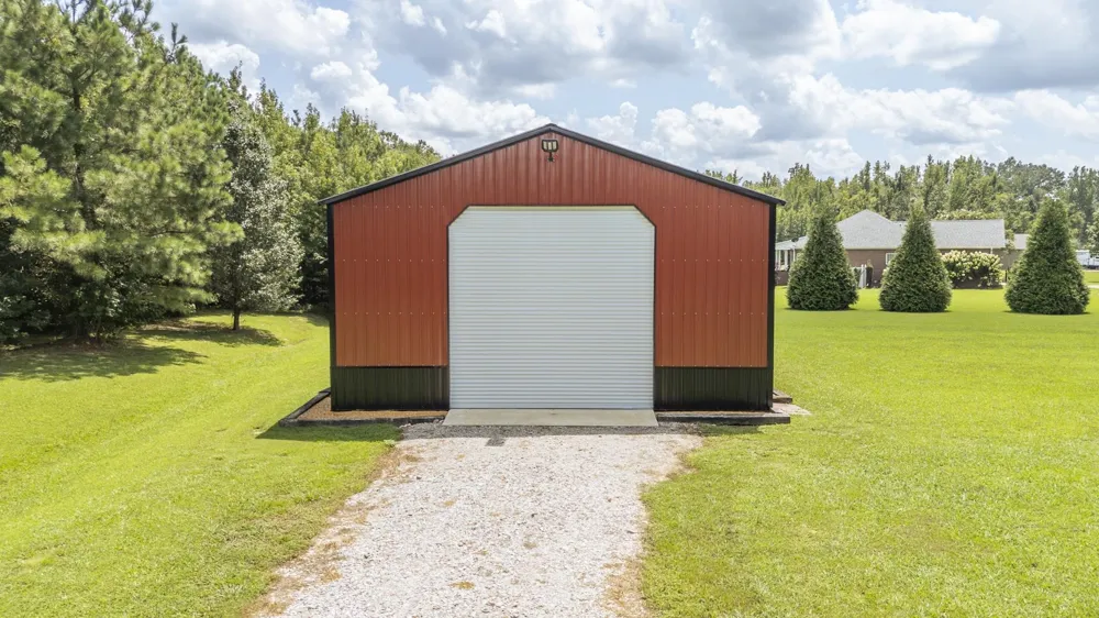 625 TWELVE OAKS DR Adamsville, TN 38310