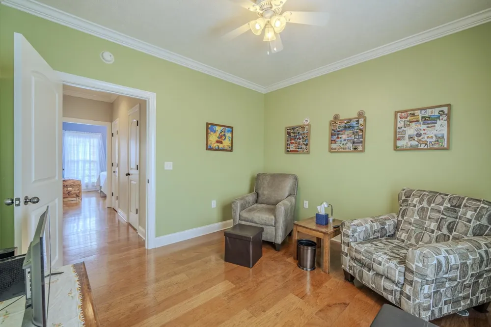625 TWELVE OAKS DR Adamsville, TN 38310
