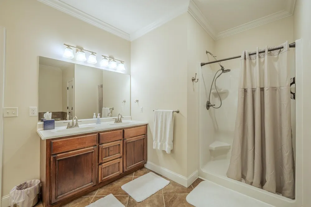 625 TWELVE OAKS DR Adamsville, TN 38310