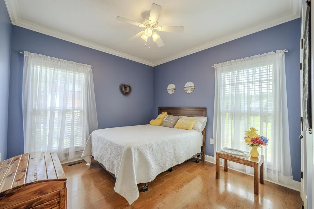625 TWELVE OAKS DR Adamsville, TN 38310