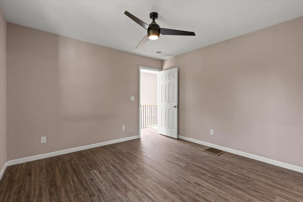3915 Meadow Lane Chattanooga, TN 37406