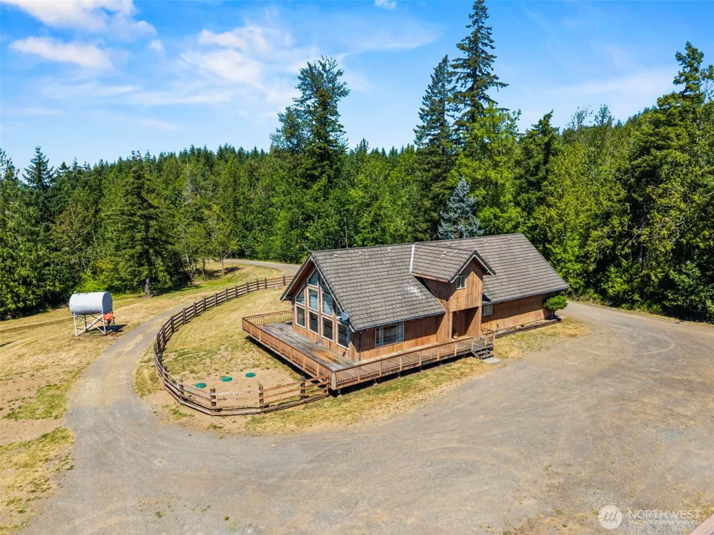 805 Luebke Road Toutle, WA 98649