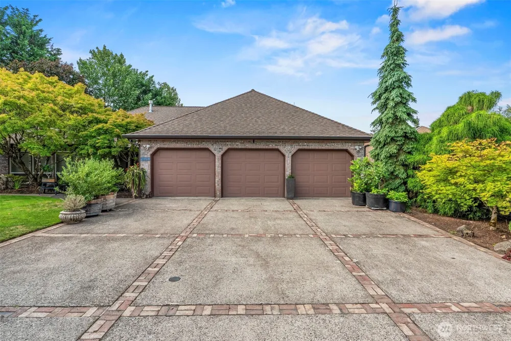 1709 NW 86th Way Vancouver, WA 98665