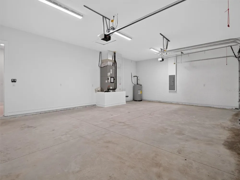 2302 ALLEN DRIVE Plant City, FL 33563
