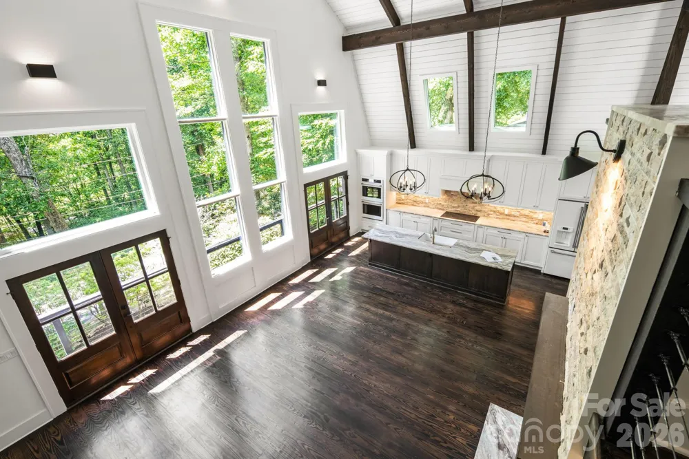 50 Turkey Trot Lane Burnsville, NC 28714