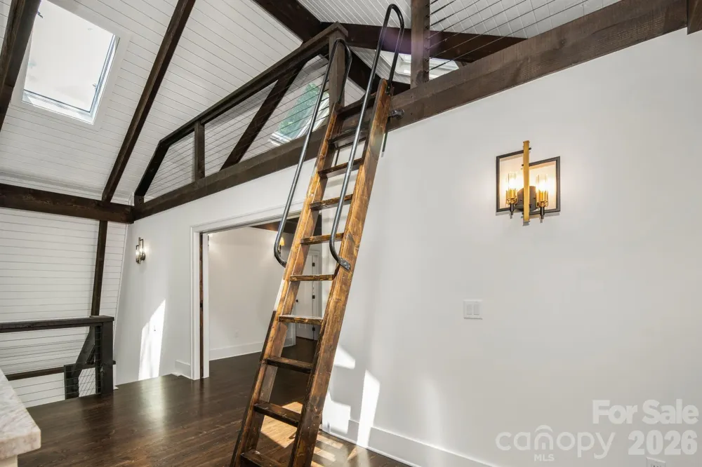 50 Turkey Trot Lane Burnsville, NC 28714