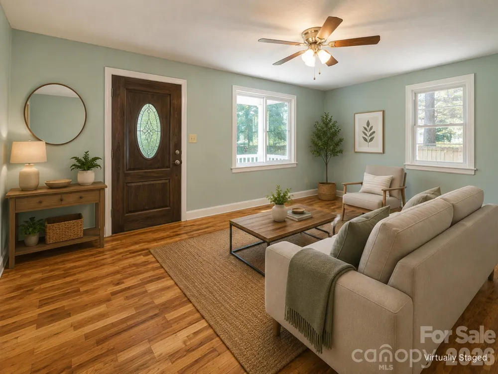 4 La Rue Street Asheville, NC 28806