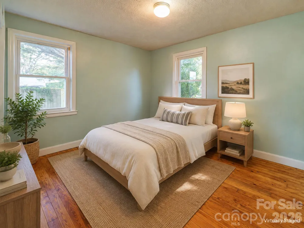 4 La Rue Street Asheville, NC 28806