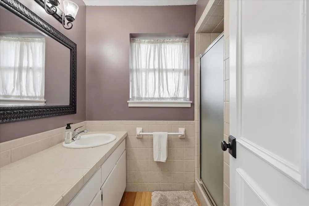 217 E Louella Drive Hurst, TX 76054