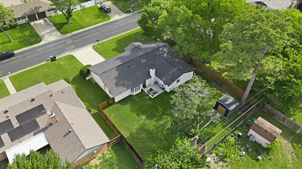 217 E Louella Drive Hurst, TX 76054