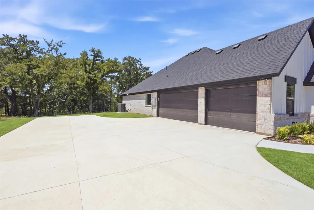 2017 Forest Bridge Drive Azle, TX 76020