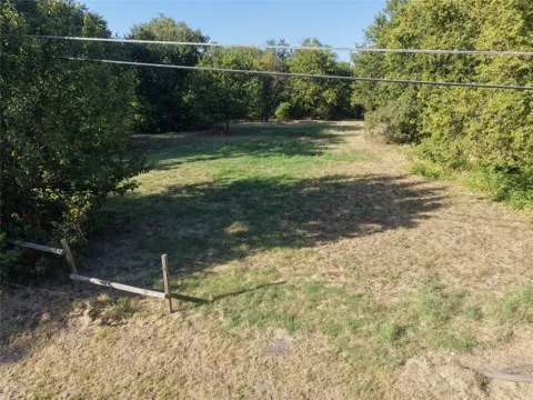 1712 S Sam houston Road