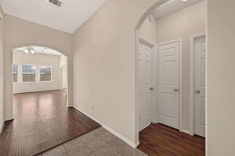 9118 Cavalier Lane Rosenberg, TX 77469