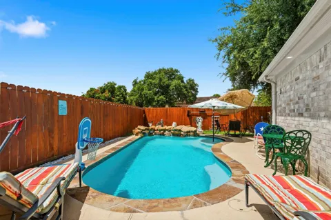 2111 Yosemite Ridge Court