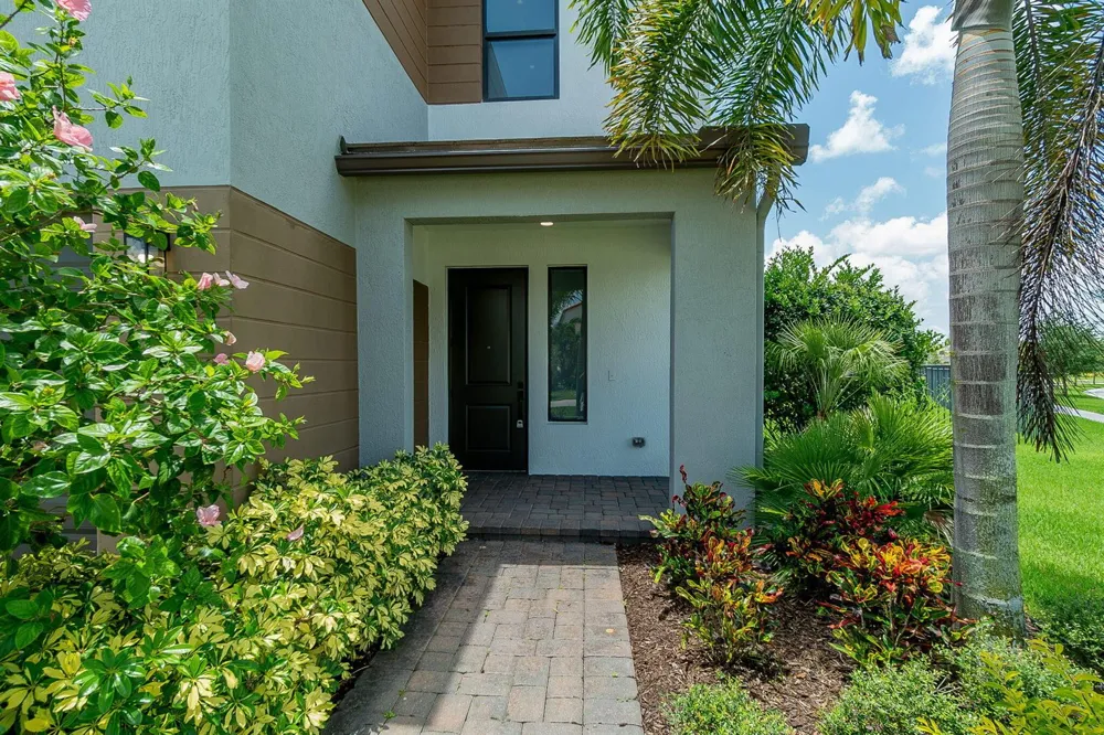 5447 Starfish Road Westlake, FL 33470