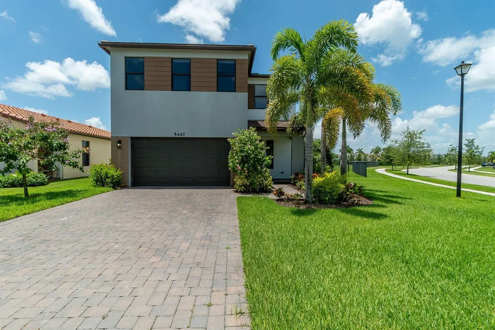 5447 Starfish Road Westlake, FL 33470