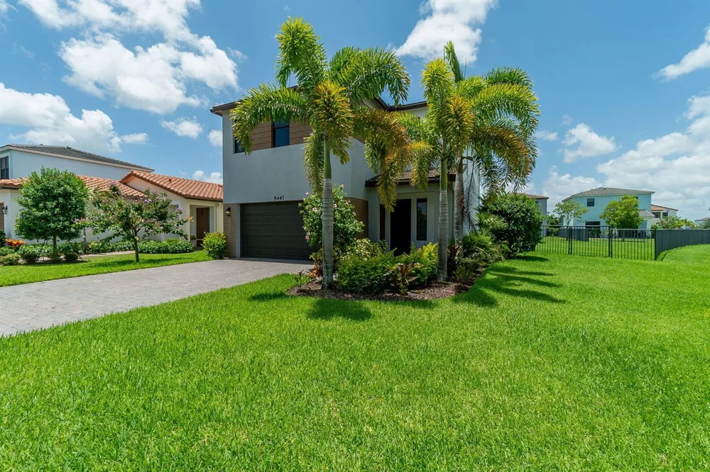 5447 Starfish Road Westlake, FL 33470