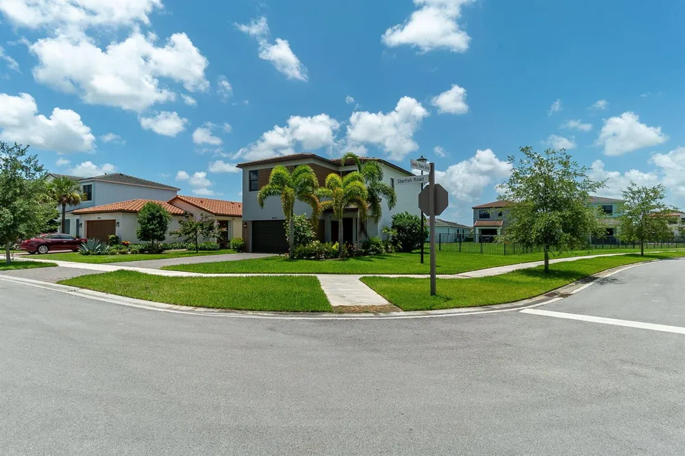 5447 Starfish Road Westlake, FL 33470