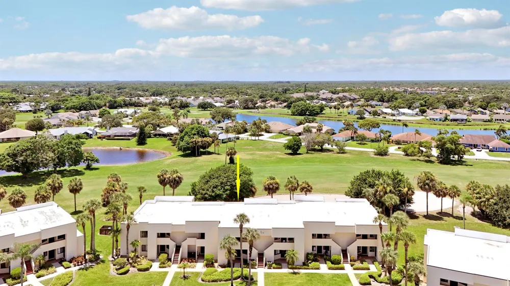 6940 SE Constitution Boulevard Hobe Sound, FL 33455