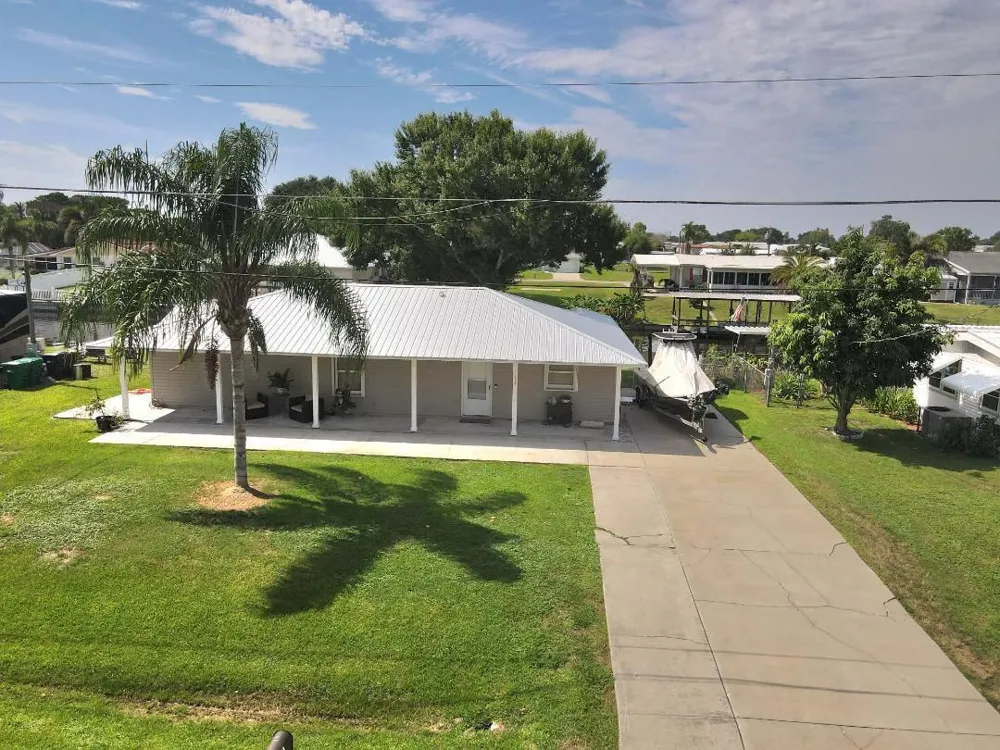 2634 SE 30TH STREET Okeechobee, FL 34974
