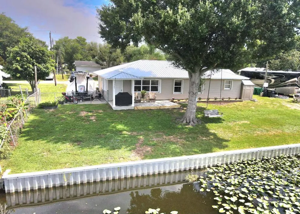2634 SE 30TH STREET Okeechobee, FL 34974