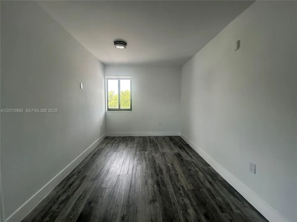 3417 NW 22nd Ave #12 Miami, FL 33142
