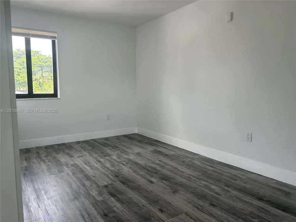 3417 NW 22nd Ave #12 Miami, FL 33142