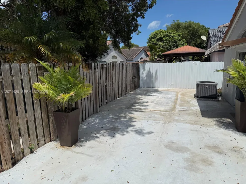 1901 SE 15th St Homestead, FL 33035