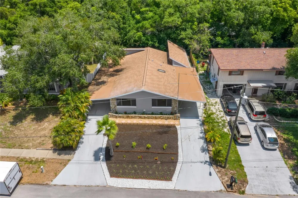 1435 WEGMANN DRIVE Tarpon Springs, FL 34689