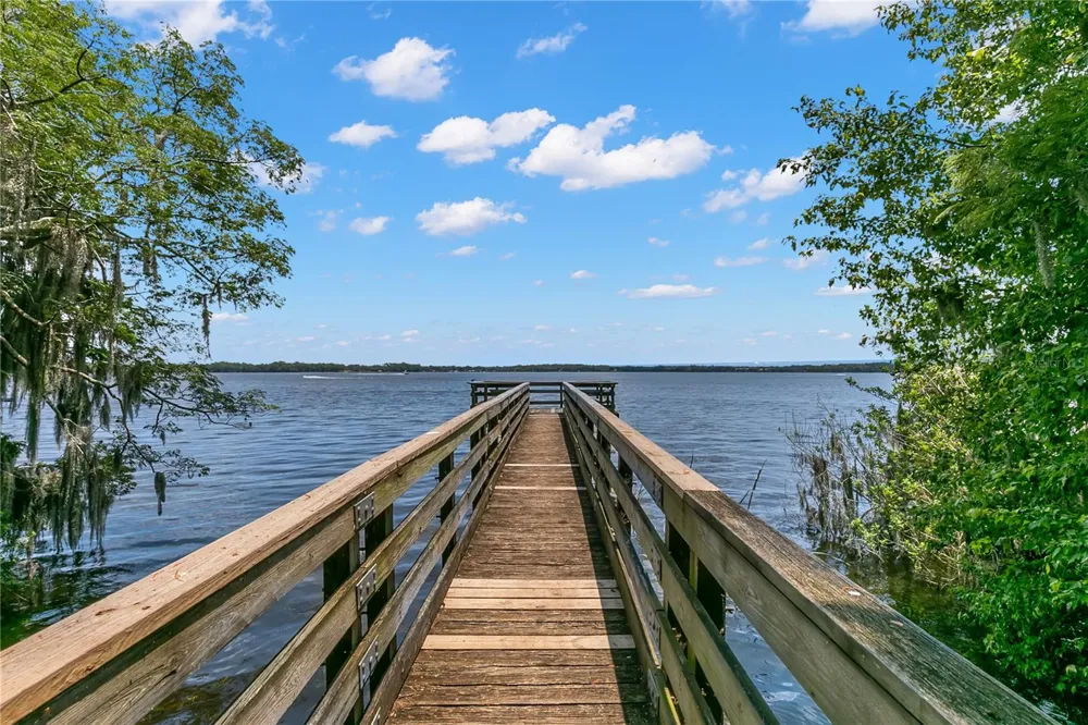 1435 WEGMANN DRIVE Tarpon Springs, FL 34689